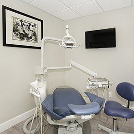 High tech comfortable dental exam room